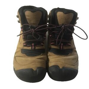 KEEN Men's Hiking Boots Waterproof Brown Size 6 Men's or Teen/Youth